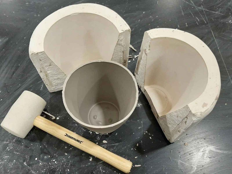 mold making and slip casting workshop